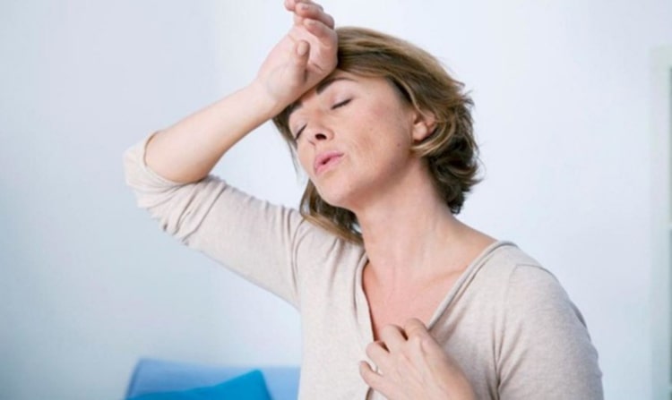 TPCN Active Meno Plus dùng cho phụ nữ trên 30 tuổi xuất hiện các triệu chứng thời kỳ tiền mãn kinh